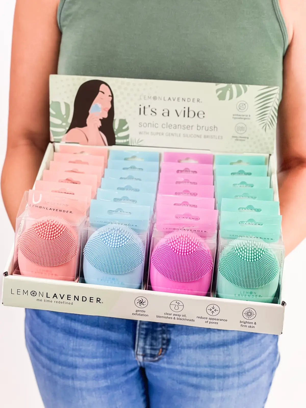 Lemon Lavender It’s A Vibe Sonic Cleanser Brush. Phoenix Nationale