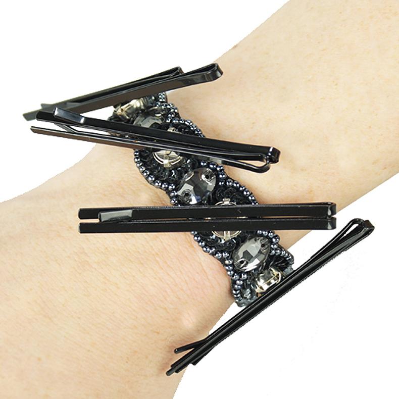 PP Magnetic Pin Bracelet Black