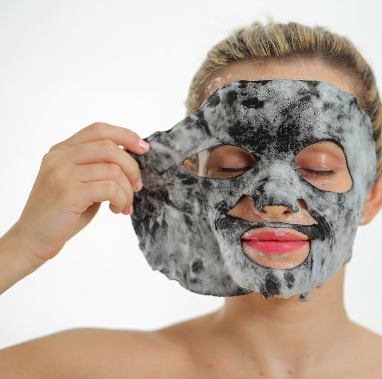 BLING POP Charcoal Bubble Face Mask Phoenix Nationale 